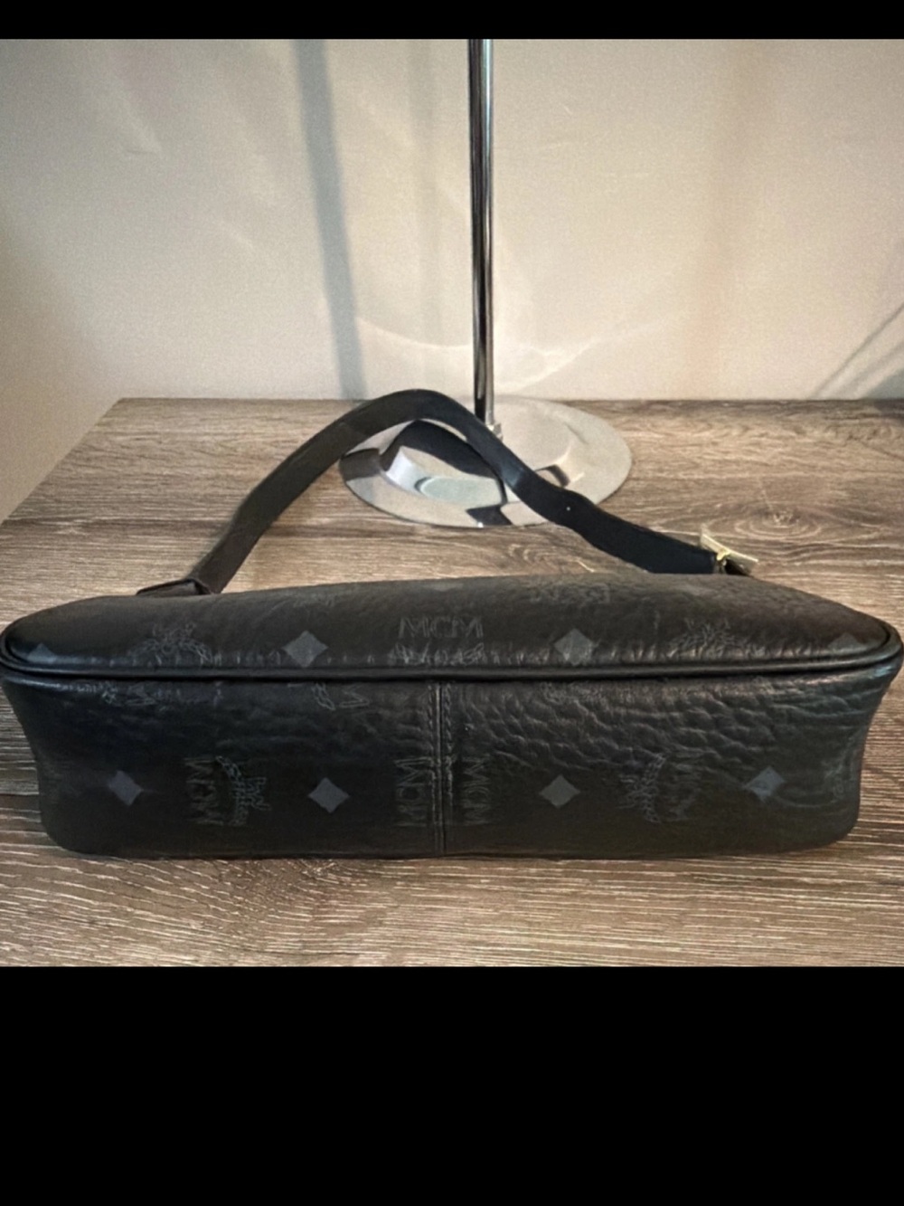 MCM Aren Visetos Monogram Print Shoulder Bag Black Pebble Leather Gray Logo COA - Picture 8 of 16